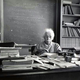 Illustration for article titled Oh...so ithats/i what my desk looks like!